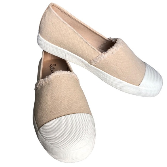 Splendid NWT Aida Pull On Frayed Canvas Loafer Sneaker Sand - Picture 1 of 8